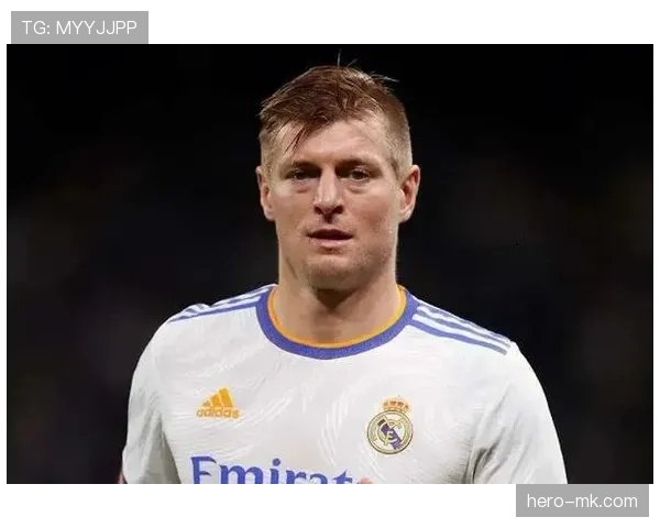 克罗斯中场价值持续攀升，战术核心地位获广泛认可