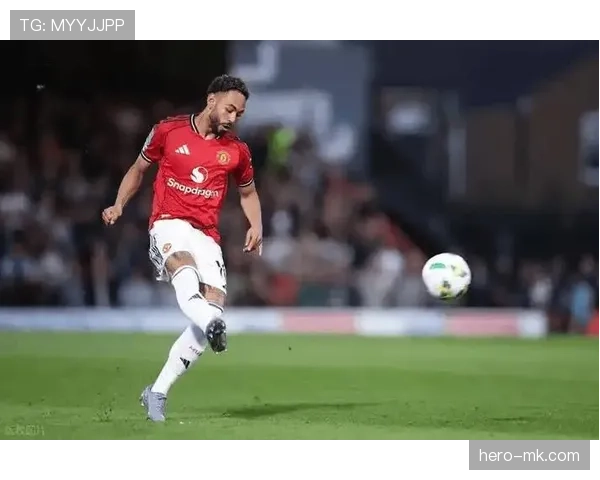 伯恩利新赛季迎战挑战与机遇，新征程备受瞩目